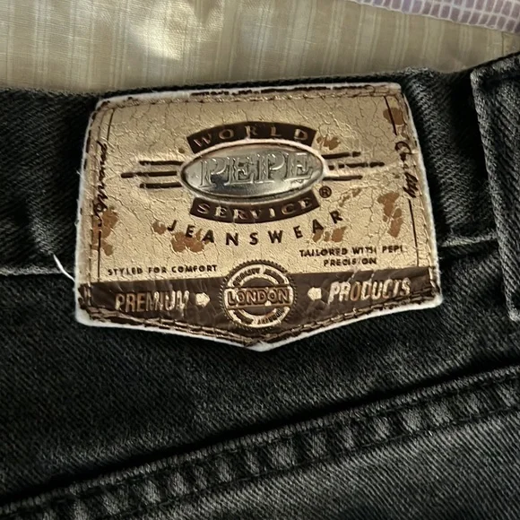 Pepe Jeans London classic pre owned vintage. 36x33